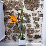La Casa Del Barbiere Argyrades