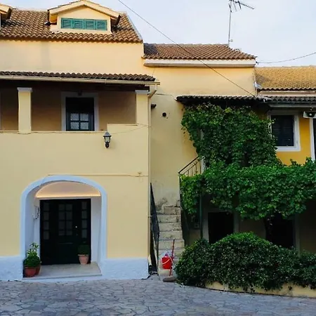 La Casa Del Barbiere * Argyrades