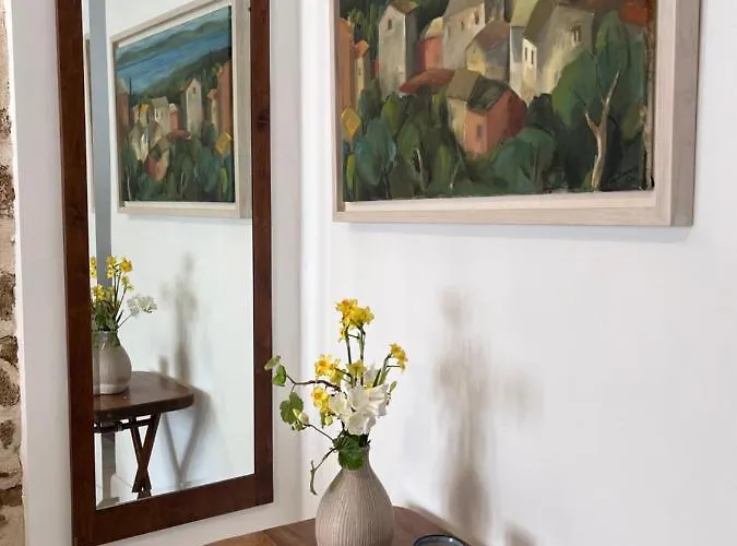 La Casa Del Barbiere * Argyrades