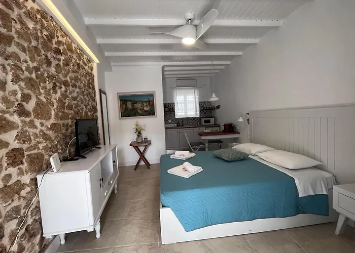 La Casa Del Barbiere * Argyrades